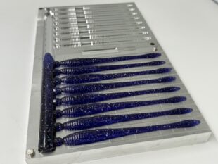 5.5" Flat Belly Trick Worm